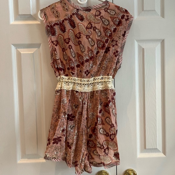 Free People Watching Waves Sleeveless Plunging V-Neck Woven Romper Brand New NWT - Picture 6 of 10